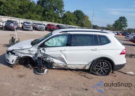 2021 Volkswagen Tiguan Se/Se R-Line Black/Sel из США, поврежденный, VIN 3VV3B7AX2MM082054